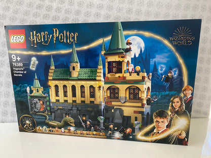 LEGO Harry Potter Hogwarts Kammer des Schreckens (73689) Set mit 10 Minifiguren, detailgetreuen Nachbildungen und beweglichen Teilen. Perfekt für Fans und zum Sammeln.