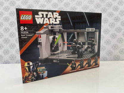 LEGO Star Wars Angriff der Dark Trooper (75324), Minifiguren von Luke Skywalker, Moff Gideon und zwei Dark Troopern, detaillierte Dark Trooper mit beweglichen Gliedmaßen und authentischen Rüstungsdetails, baubare Modellkulisse aus der Star Wars Galaxis, 524 Teile.