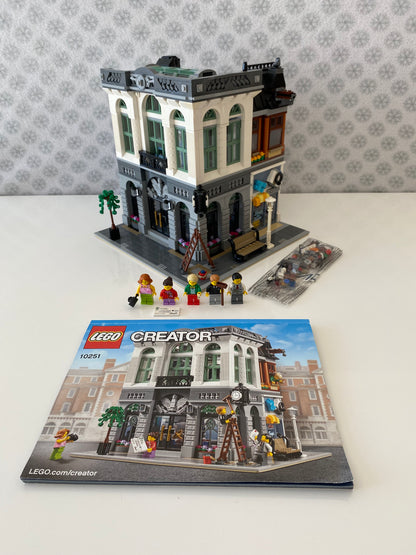 LEGO Creator Steine-Bank (10251)