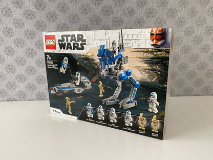 LEGO Star Wars Clone Troopers der 501. Legion (75280), Minifiguren von Clone Commander und drei Clone Troopers der 501. Legion, AT-RT Walker mit beweglichen Beinen und Drehgeschütz, baubares Modell der Kampfdroiden der Separatisten, 285 Teile.